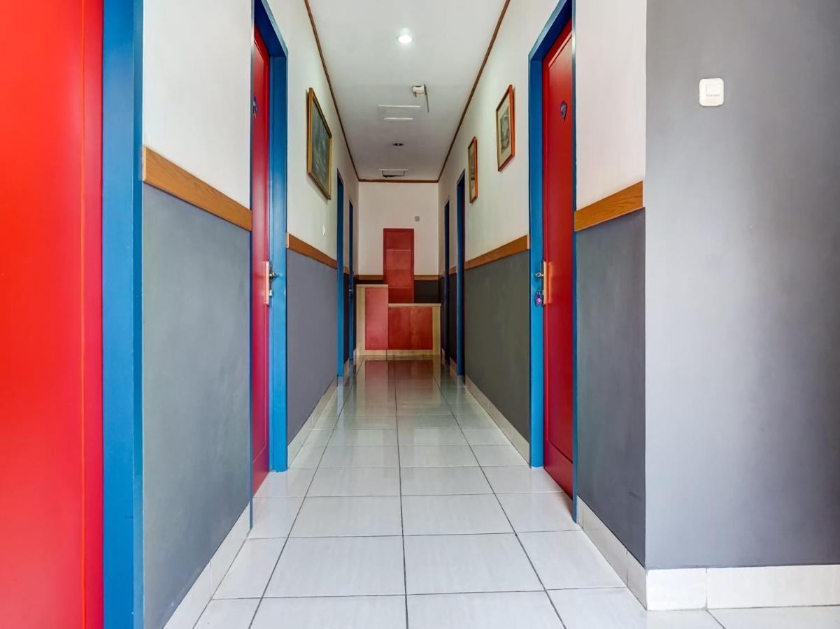 B Shaw Hotel Jakarta Ngoại thất bức ảnh