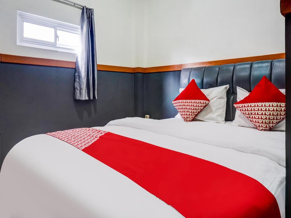 B Shaw Hotel Jakarta Ngoại thất bức ảnh