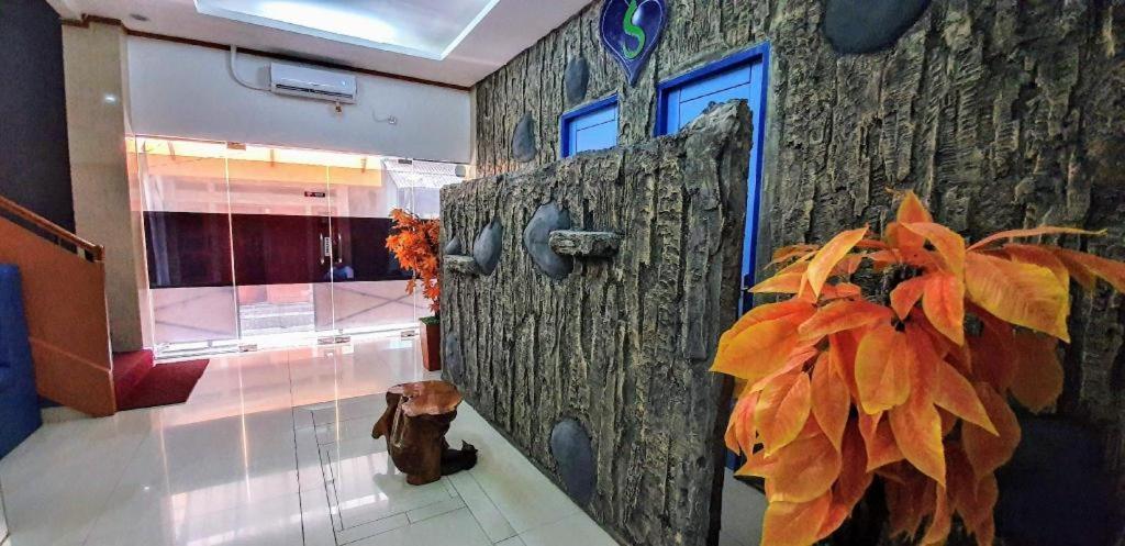 B Shaw Hotel Jakarta Ngoại thất bức ảnh