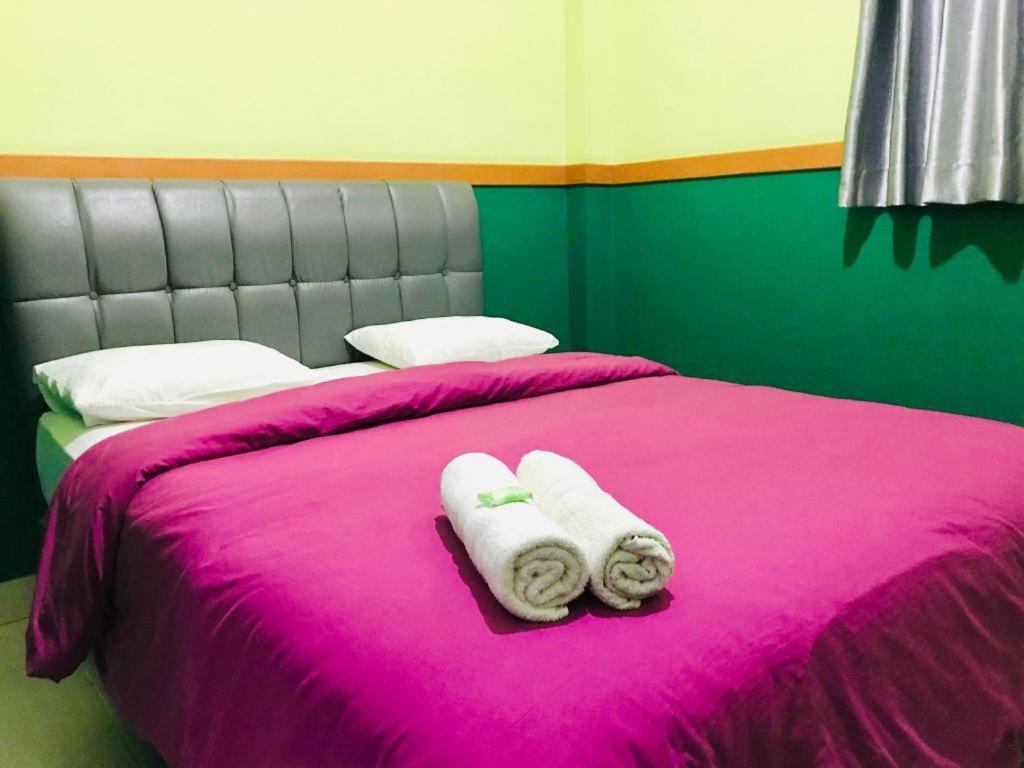 B Shaw Hotel Jakarta Ngoại thất bức ảnh