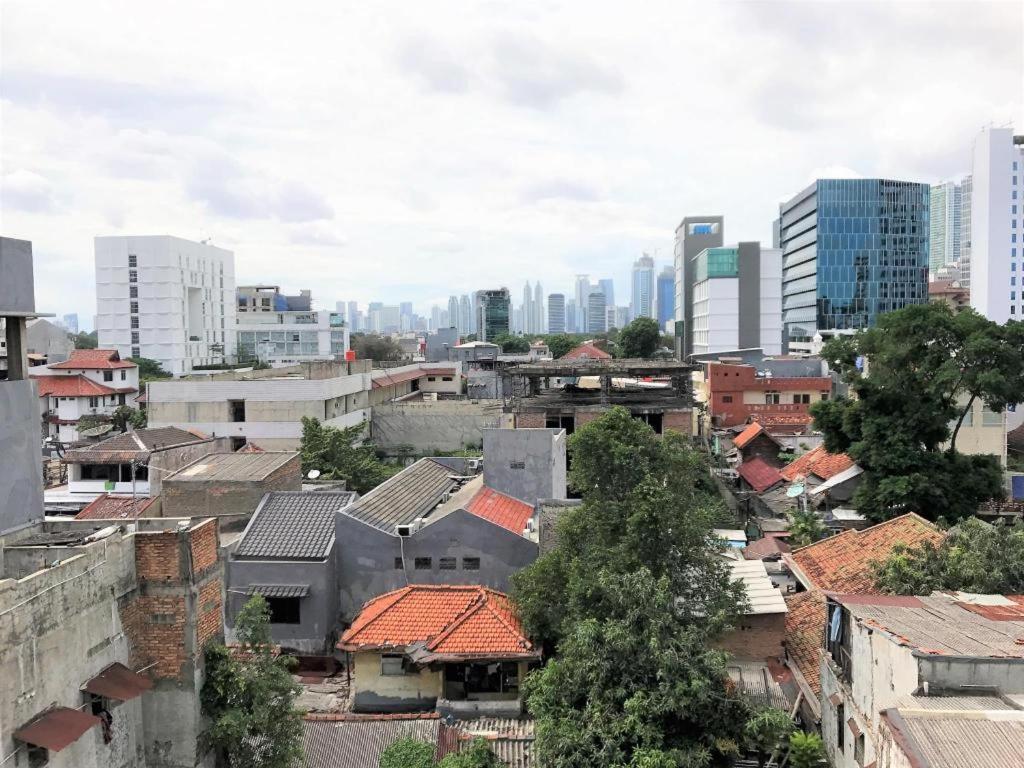 B Shaw Hotel Jakarta Ngoại thất bức ảnh
